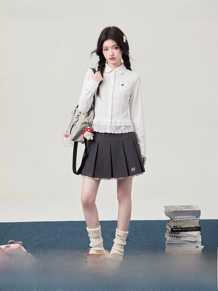 

Госпожа. Блузка с кружевной отделкой и цветочным узором, универсальная, для ношения под одеждой, весна 2026, новый стиль, в клетку, с длинным рукавом, из полиэфирного волокна