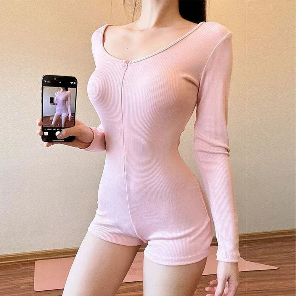 

Womens Yoga Long Sleeve Jumpsuits Slim Thin Fit Stretch One Piece Shorts Playsuits Romper Sexy Fitness Low Neck Zipper Sportwear
