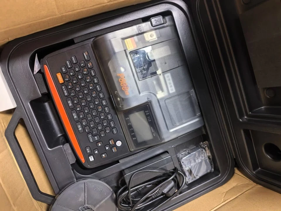 Portable label printer  ribbon sticker automatic numbering machine electronic heat shrinkage machine-P800 line number machine