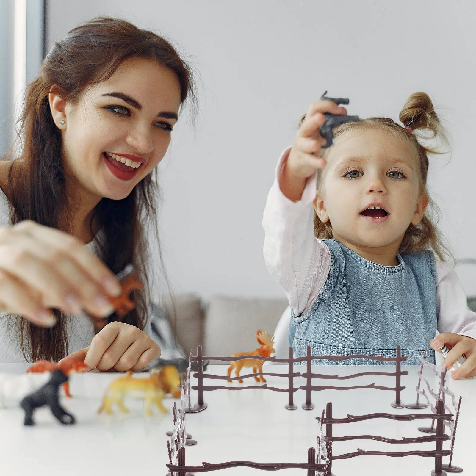 

20Pcs DIY Corral Fence Panel Set Flexible Design for Star Circle Shapes Miniature Fences Home Decoration Fence Toy