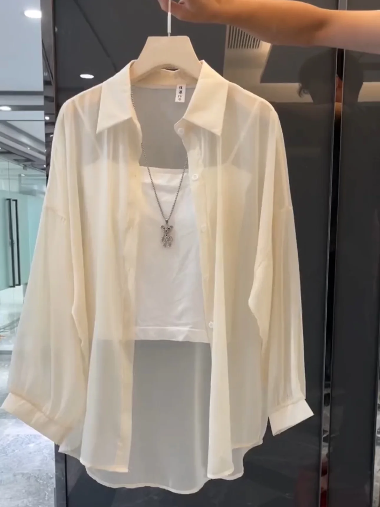 

Faionable Versatile Pearl Glitter Ice Silk Cool Feeling Long Sve Women's irt Summer 2025 New Outerwear Trendy Top