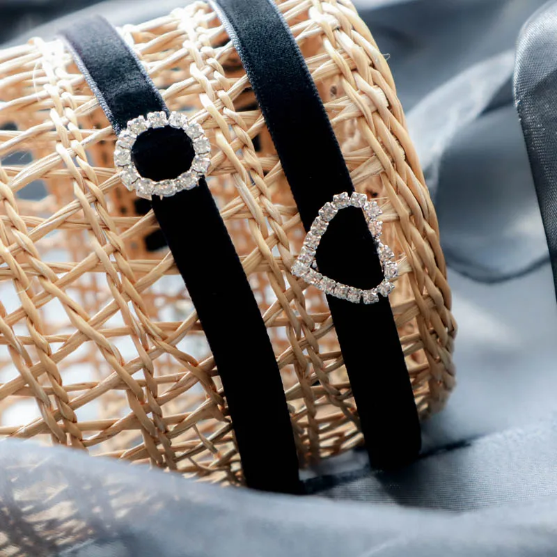 Heart Chokers for Girl Lady Women Bithday Gift Velvet Weaving Sparkling Zircons Black Lace Necklaces Jewelry