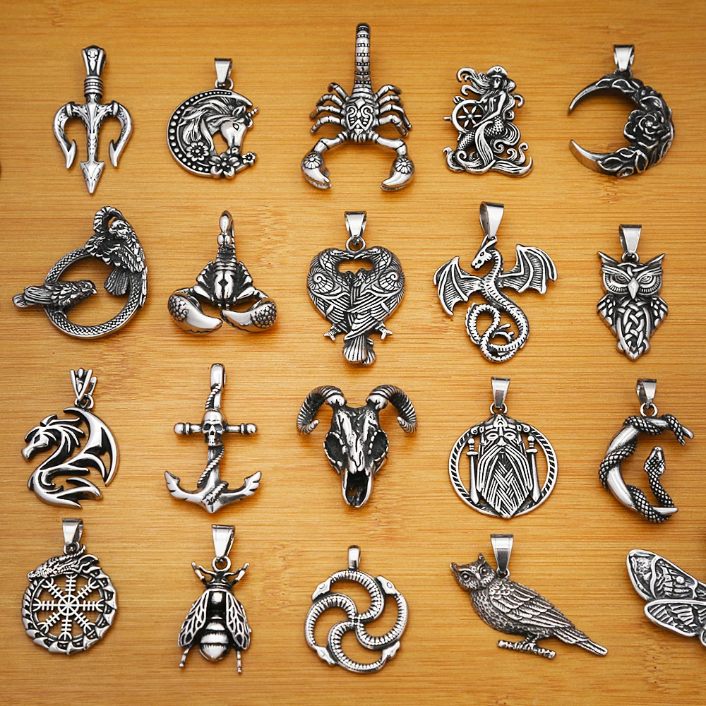 

Punk Vintage Viking Animal Skull Necklace Stainless Steel Nordic Raven Pendant For Men Women Amulet Jewelry Gift Dropshipping