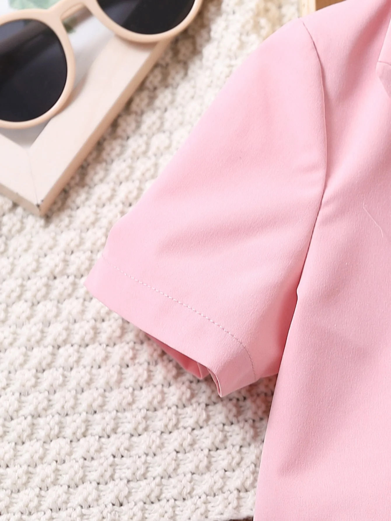 Fashion summer girl niche chic small suit jacket solid color pleated skirt A-line high-waisted I-line skirt two-piece set