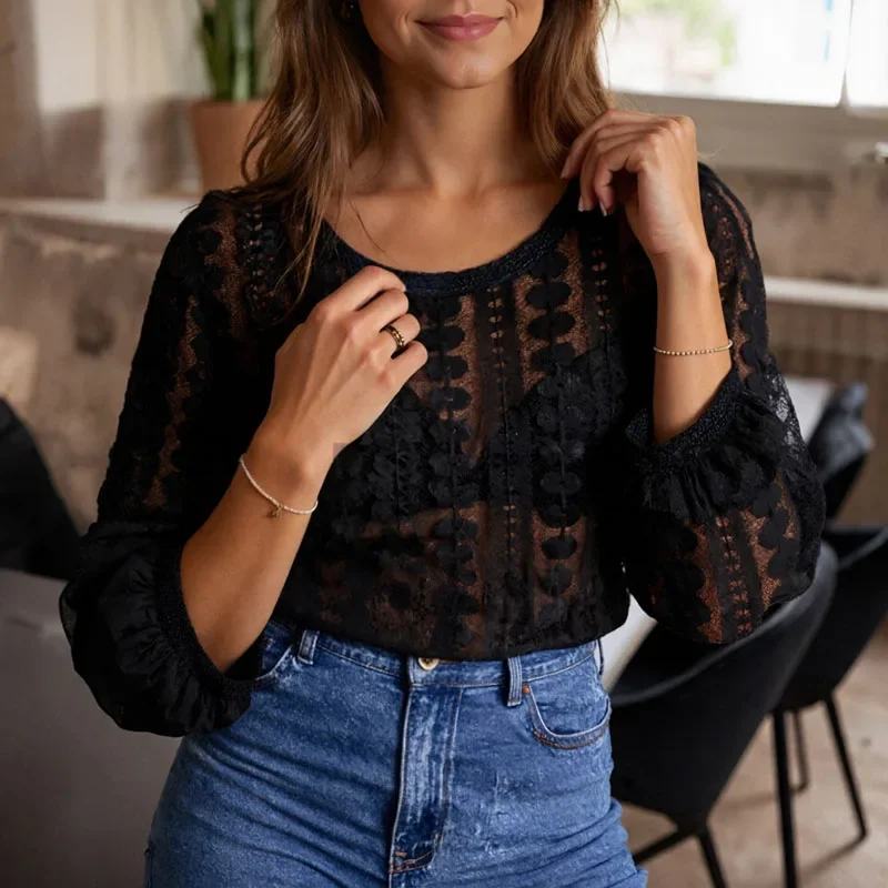 Printemps automne femme Jacquard dentelle brodé Crochet vêtements Sexy col rond évider chemise transparente Blouse à manches longues haut pull