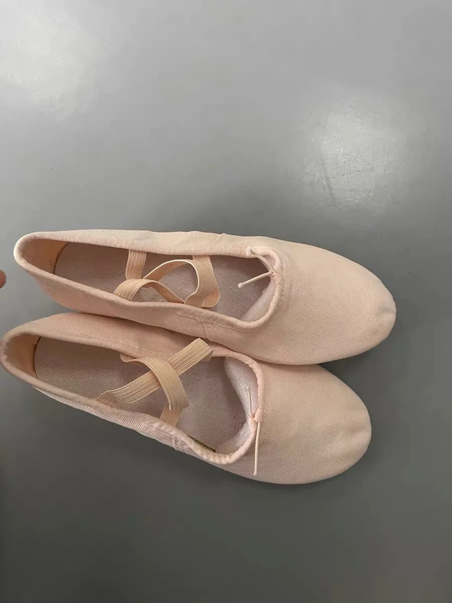 女性用ソフトソールと3cmヒールのダンスシューズ、大人用バレエシューズ、ヨガ、クラシックダンス、指導および練習用シューズ