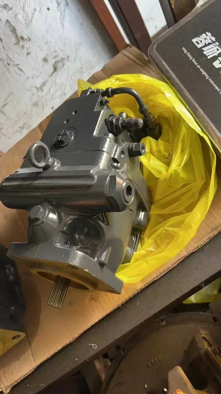 

HOTNEW PC28uu3 708-1S-00160 hydraulic pump fit for Komatsu excavator hydraulic main pump