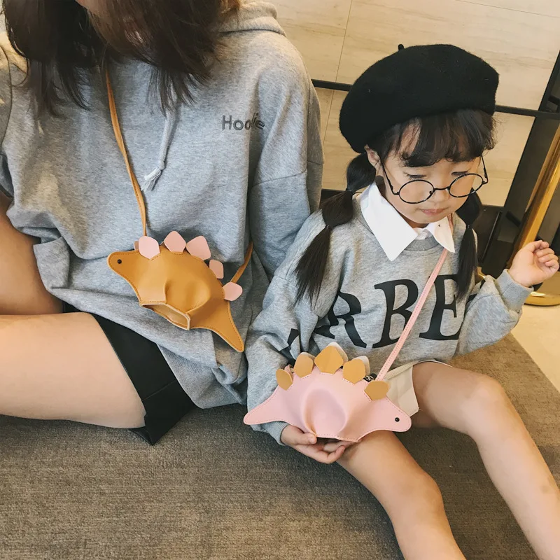 가방 2023 Fashion Girls Mini Coin Purse Dinosaur Design PU Crossbody Bag Kids Cartoon Hit Color Messenger Bags Women Shoulder Bags