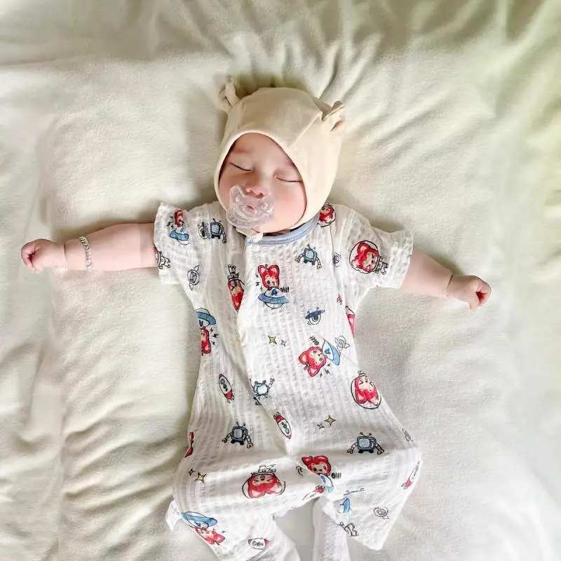 2025 Pinza calmante de silicona con bonito osito para bebés, pinza suave anticomiendo para manos, pinza para bebés de imitación de leche materna