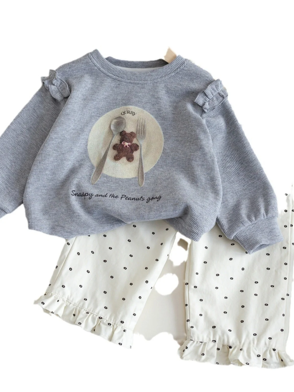 Completo Autunnale per Ragazze con Felpa Stampata a Cartoni Animati e Pantaloni a Gamba Larga, Stile Coreano con Pois, Top in Seta Trendy per Bambine