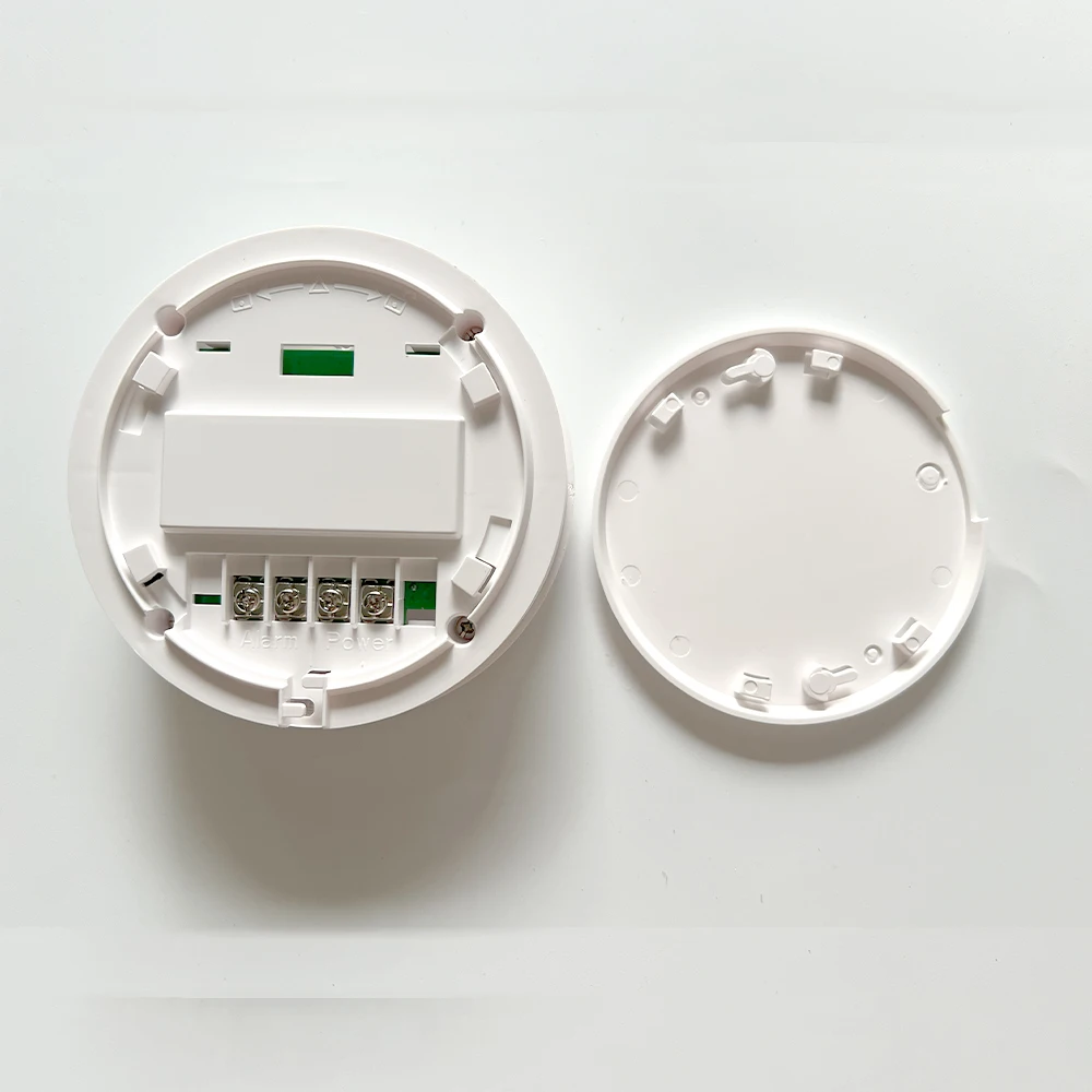 MD-2105 Wired Smoke Detector - Dual Output (NO/NC), Test Button, LED Alarm Indicator