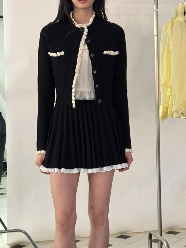 Ele Bla White Knitted Svel Women's Jaet Cardigan Series Beaded Flower Design High End European Sle Faion