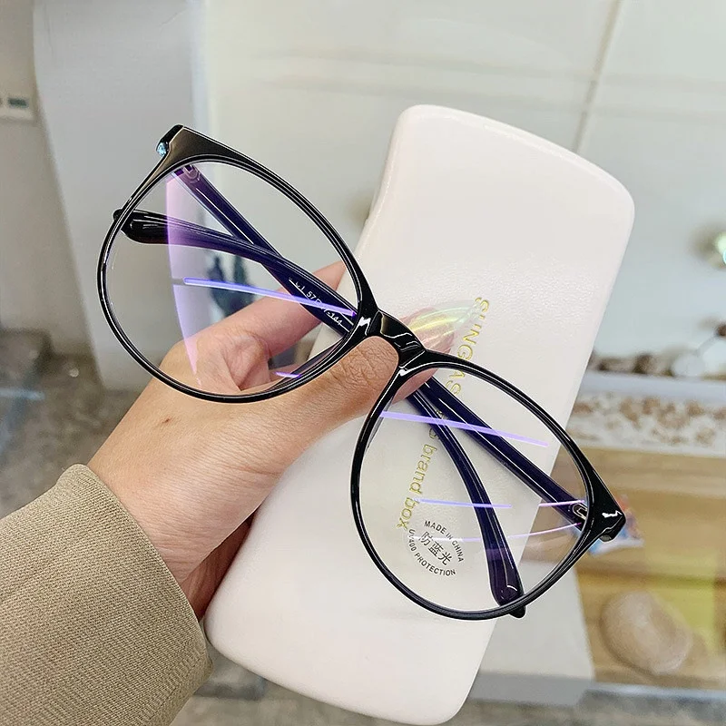 Fashion Clear Glasses Women Anti Blue Light Round Eyewear Blocking Glasses Optical Eyeglass Unisex Glasses Frame Fake Glasses