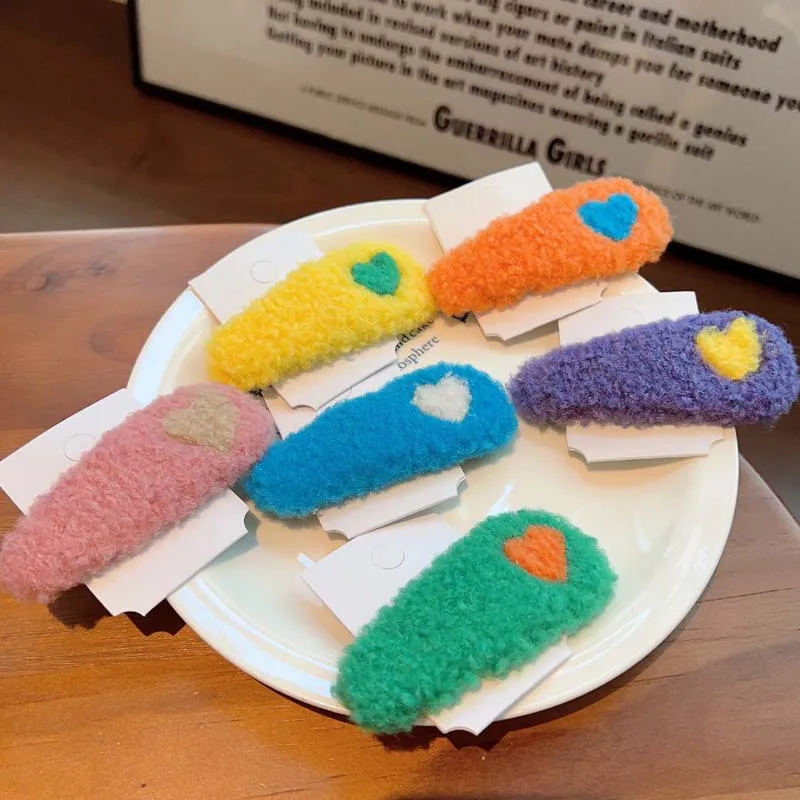 

1 шт. стильные плюшевые заколки-сердечки из искусственной овечьей шерсти, разноцветные заколки для волос, практичные повседневные заколки для укладки, новые аксессуары для волос