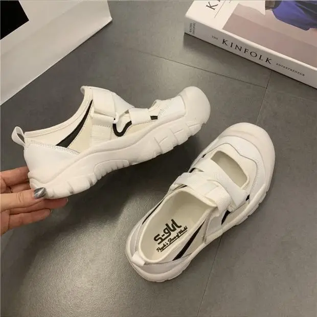 2022 Summer New Sports Shoes Women\'s Big Toe Shoes Round Toe Thick Bottom All-match Lolita Canvas White Shoes