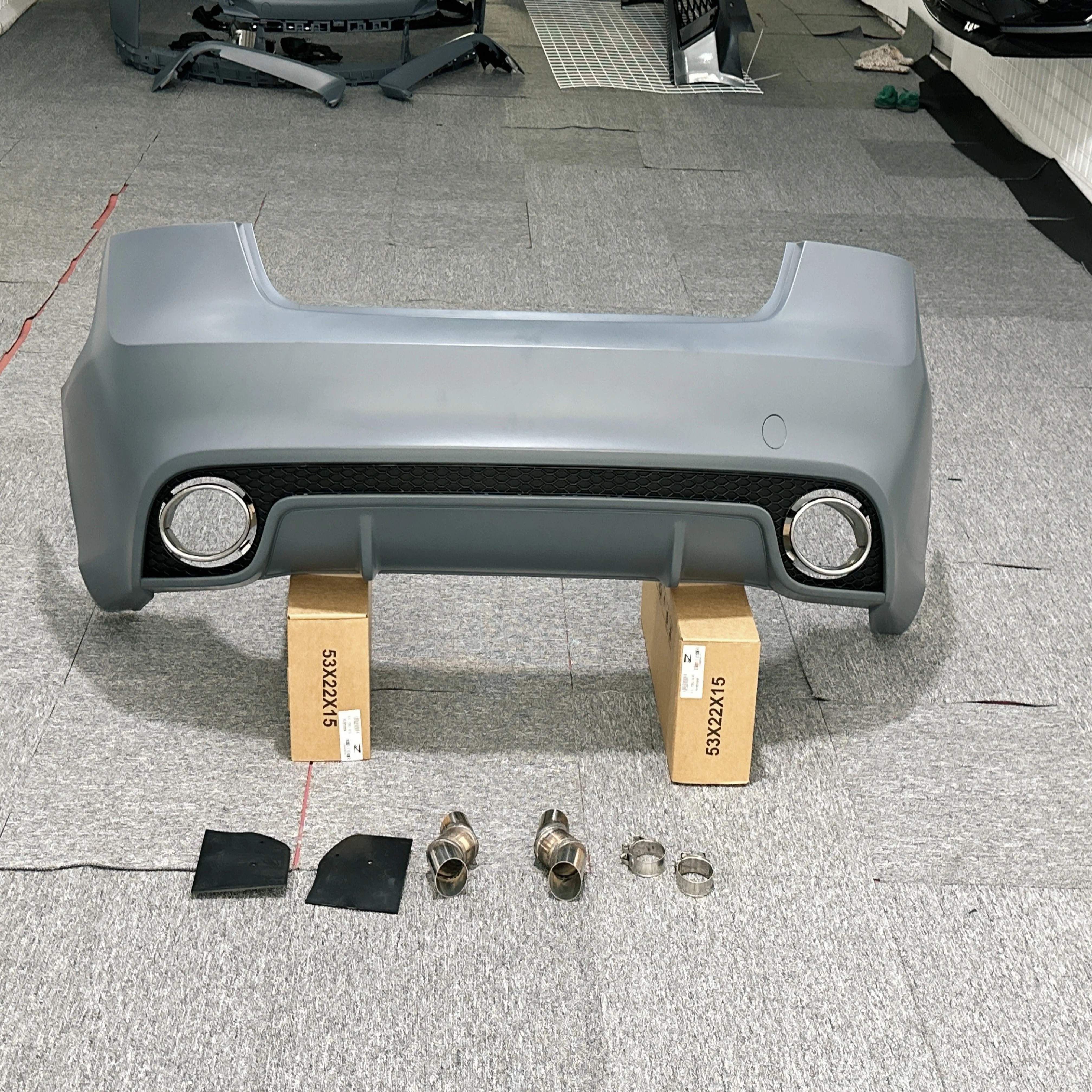 

For Audi 2007-2015 A5 Rs5 Rear Bumper