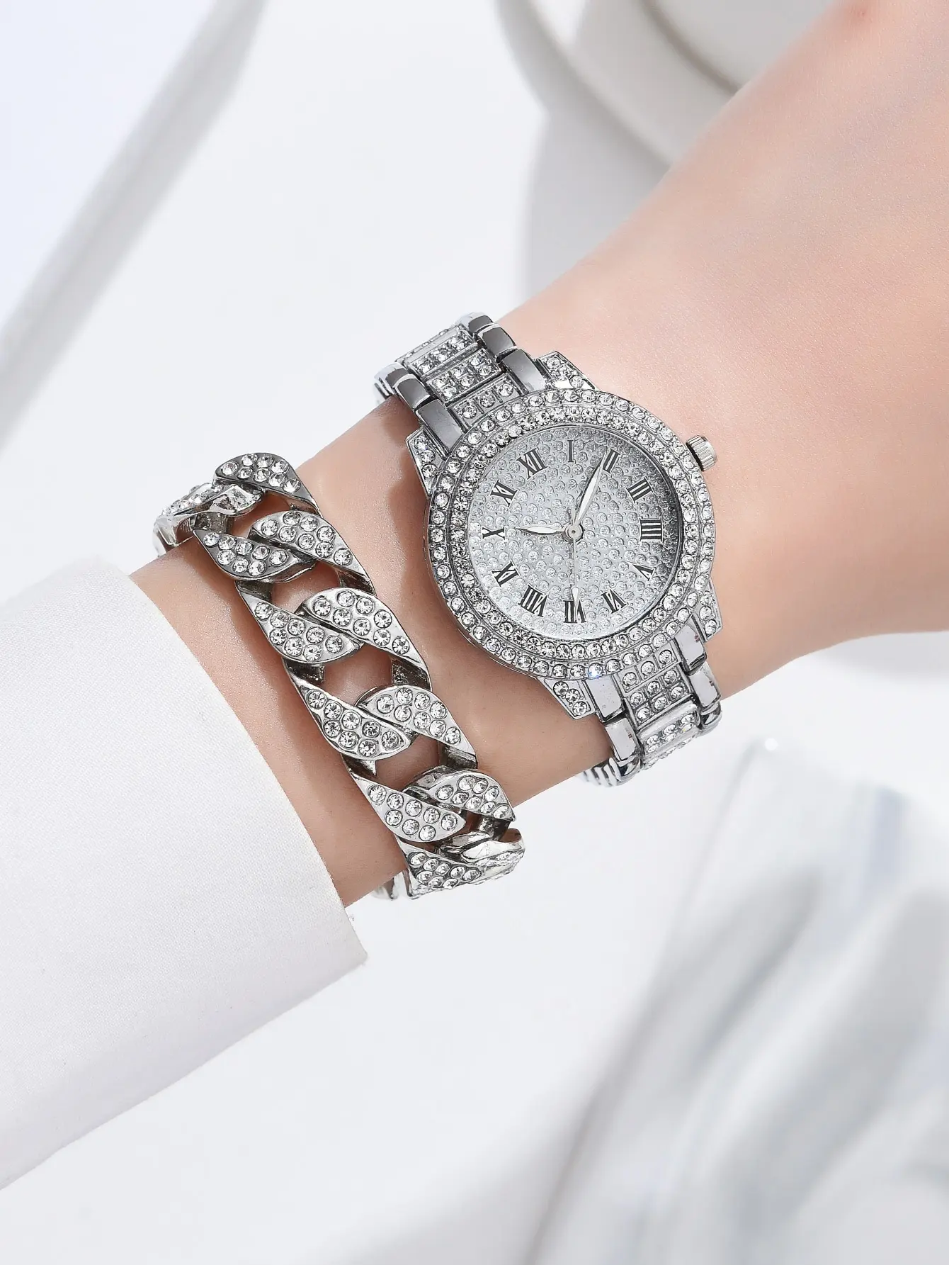 2PCS Silver Round Quartz Watch Women Luxury Silver Stainless Steel Gift Watch + Jewelry Set