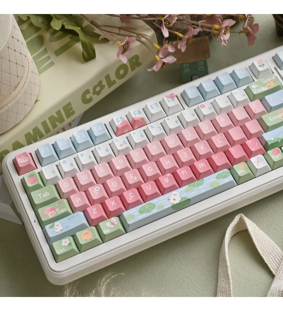 Spring outing duckling pink green girl personalized keycap high value PBT original hot sublimation mechanical keyboard cap