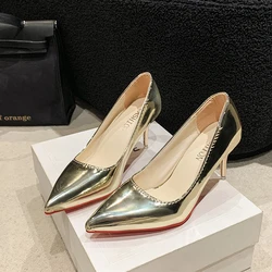 Czółenka damskie 2024 Summer New Fashion High Heels Women Patent Leather Toe Gold Sexy Pumps Kobiece buty ślubne dla kobiet