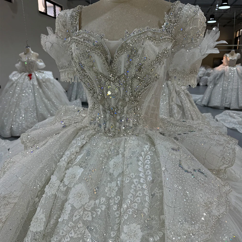 Romantique robe de bal de cuello carré vestido de novia de entreniento de la Corte de perlas vestido de novia de prince