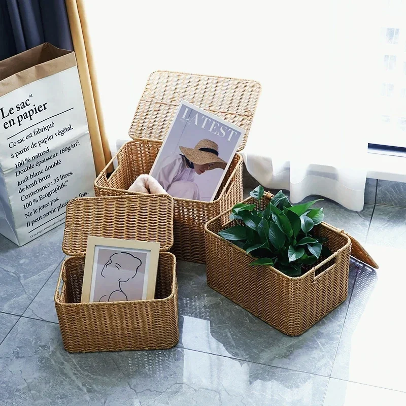 

Woven Cube Storage Box with Lid, Metal Frame Basket, Multipurpose Organizer for Sundries, Stylish Wicker Box for Home Use