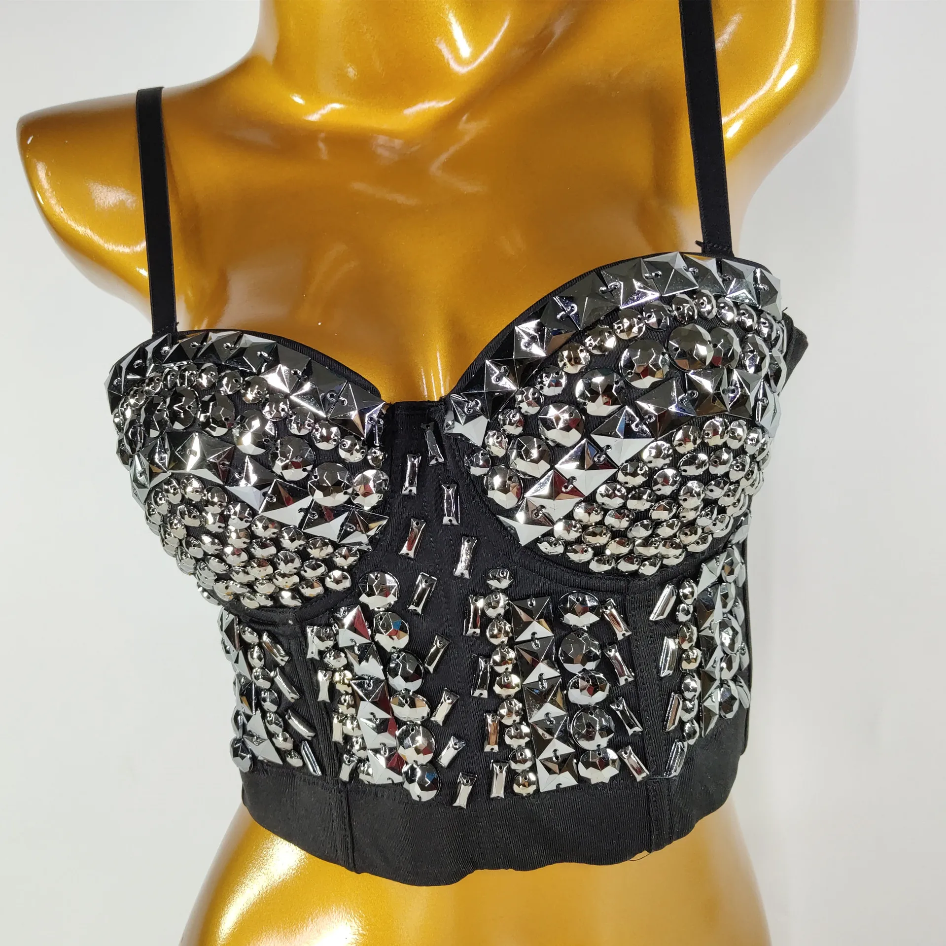 

Fashion Nightclub Sexy European and American Tube Top Short Beaded Goddess Temperament Steel Ring Detachable Shoulder Strap