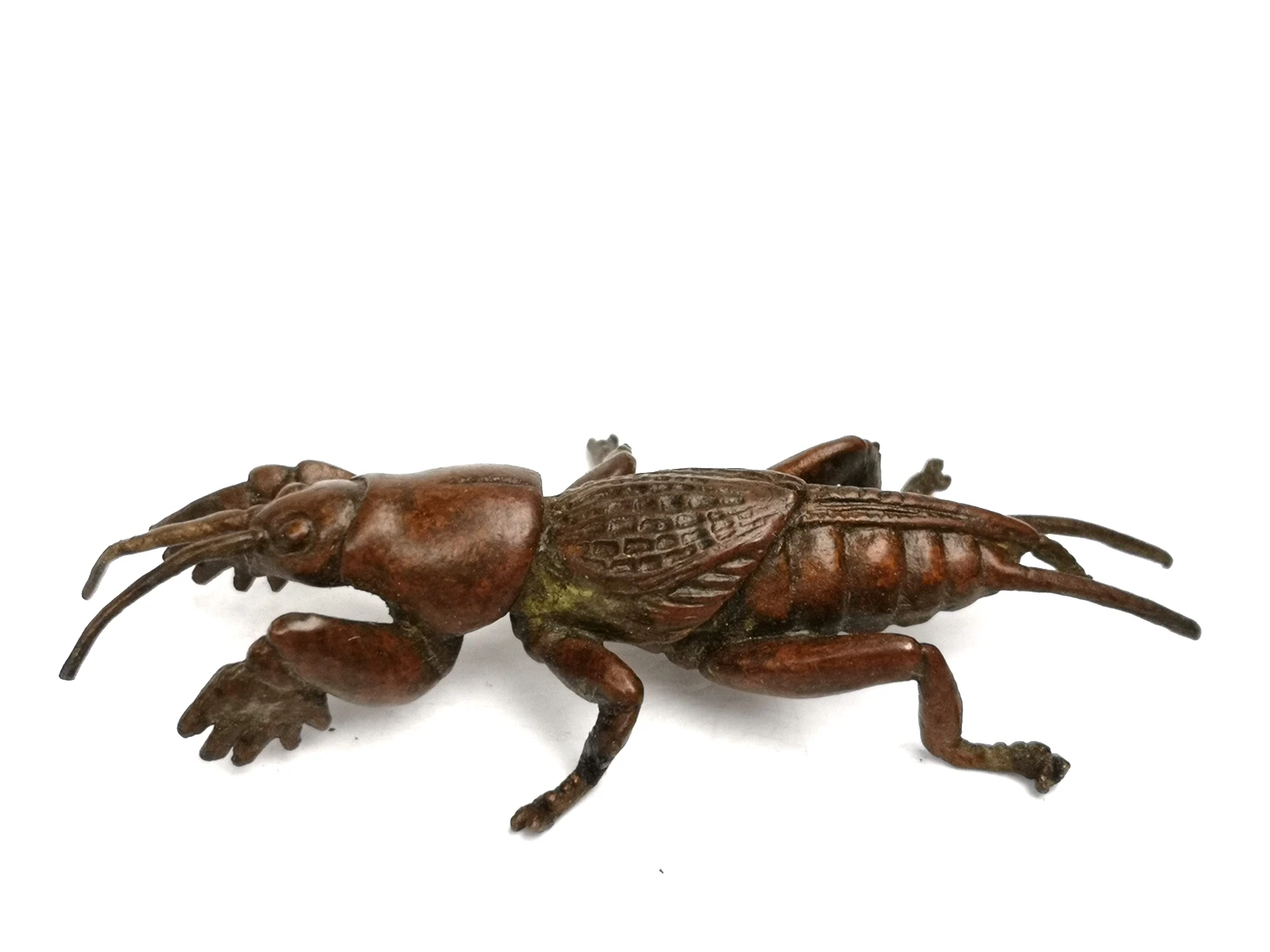 YIZHU CULTUER ART Old China Bronze Carving Mole Cricket Statue Pendant Decoration Gift Collection Size 68*33*13 MM