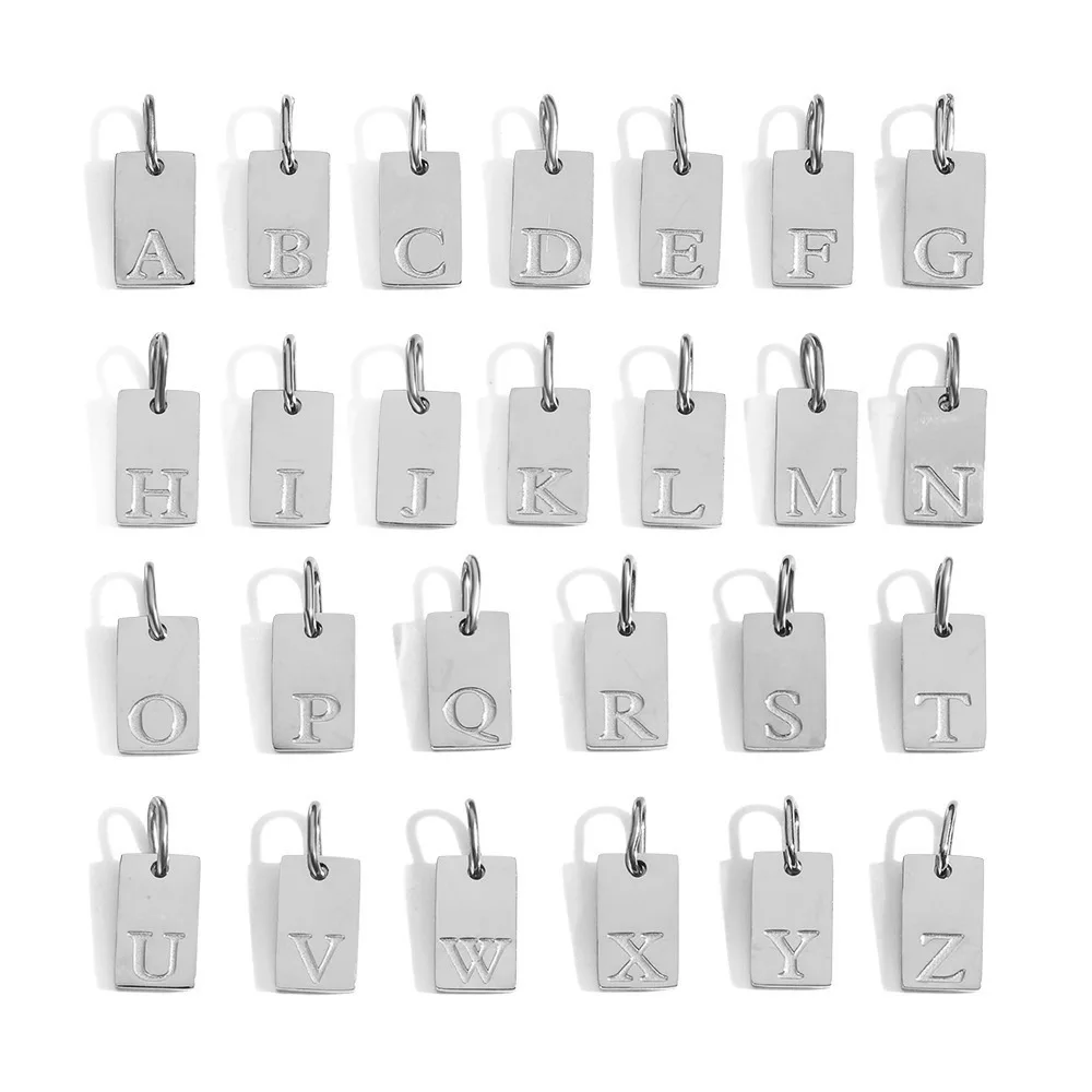 CARLIDANA 26-letters bedels set hart zirkoon parel eerste A-Z alfabet letter vergulde roestvrijstalen hangers voor doe-het-zelf