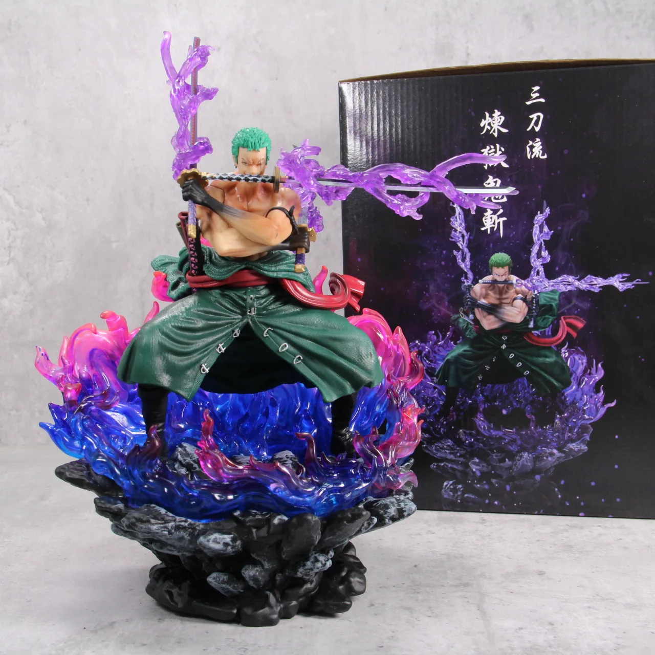 New One Piece 10cm Anime Figure GK Roronoa Zoro Three-blade Sa-maximum Manga Anime Statue Action Figure Collection Model Toy