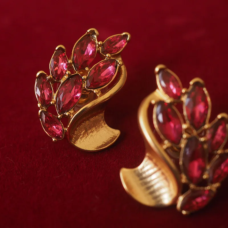 

Vintage Ruby Birthday Ribbon Stud Earrings - Dainty Retro Gift Jewelry for Women