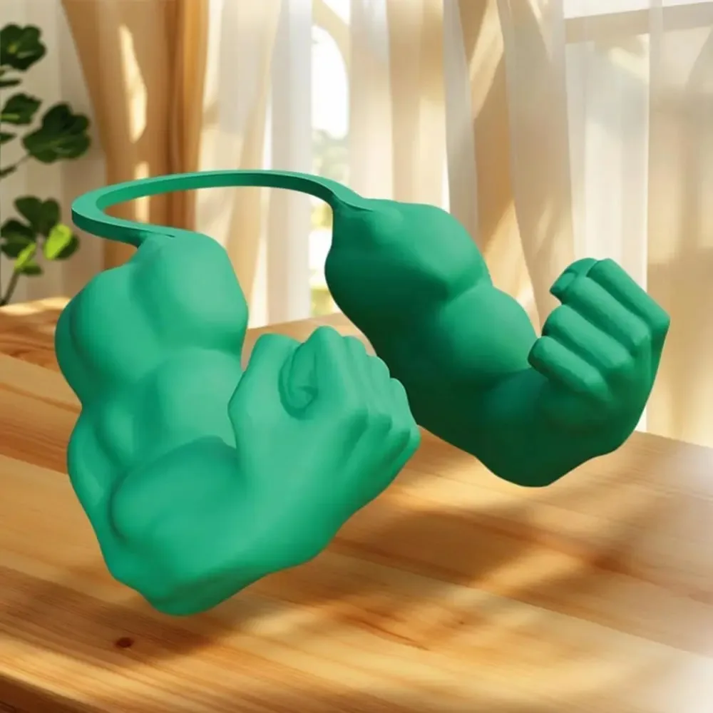 Brazos de hulk para tu gato