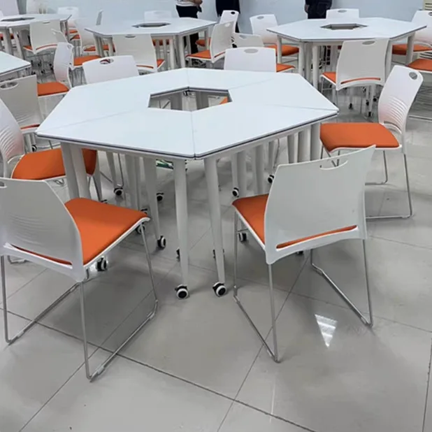 Mobile training table Triangle table Free splicing combination Conference desk Keystone student desks and chairs Commercial