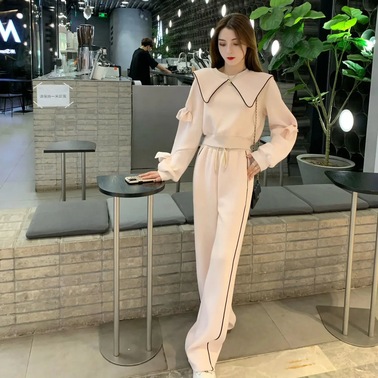 Casual Womens 2 Piece Outfit Set Loose Tracksuit Autumn New Lapel Collar Pullover and Lace-Up Wide-Leg Pants Suit Sportswear