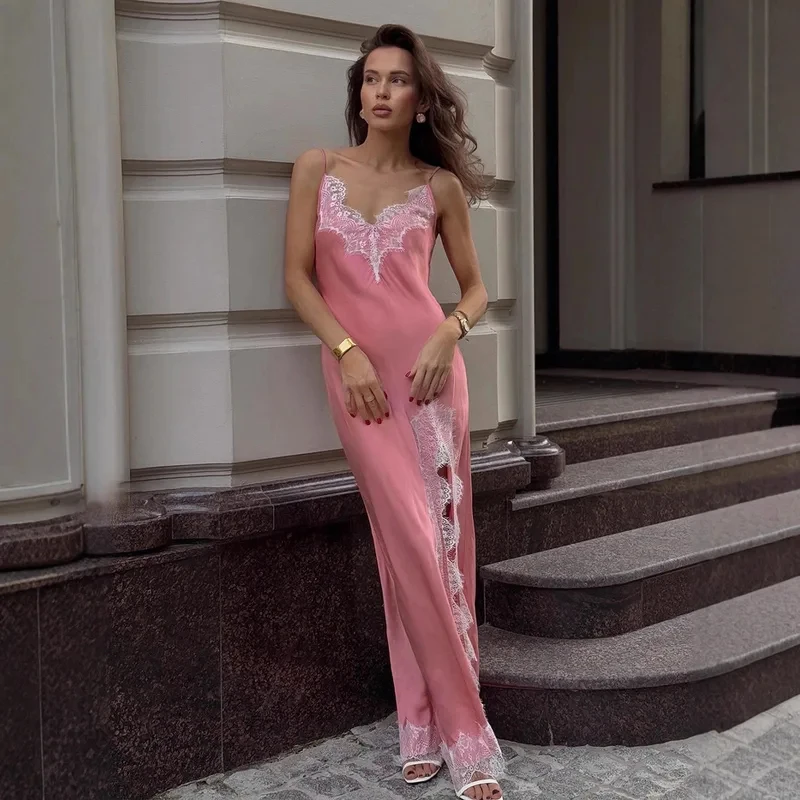 

Новое летнее платье 2026 года с кружевной отделкой и воротником-халтером, имитация шелка, сексуальное платье с разрезом и кружевными вставками, элегантный дизайн для женщин
