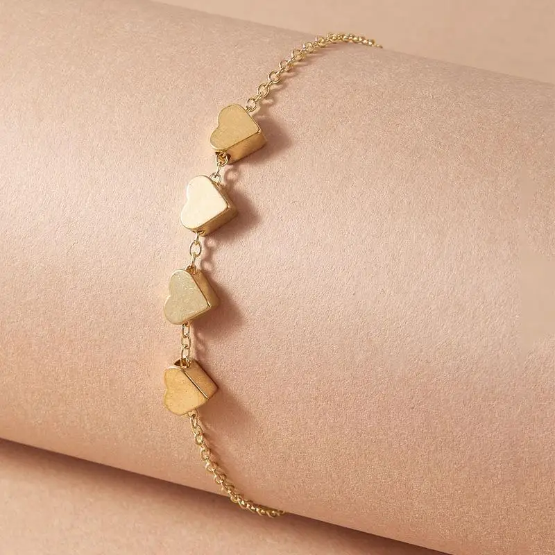 

Gold Alloy Heart Bracelet Women's Cross-Border Simple Creative Vintage Hand Chain Faion Jewelry Accory Autumn Sve Length
