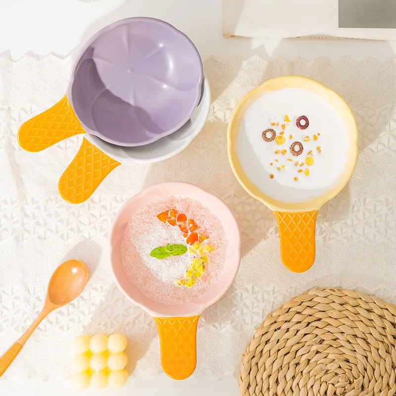 New Home High Beauty Ceramic Ice Cream Bowl with Handle Dessert Bowl Super Cute Handle Bowl Supplementary Food Bowl