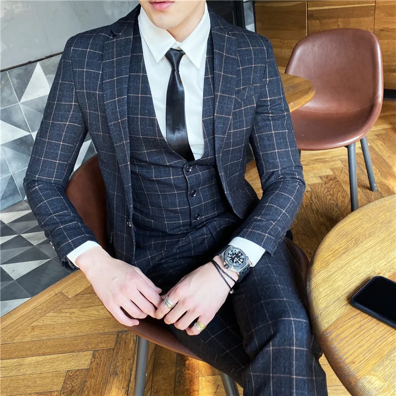 2023 New Men\'s checkered three piece suit double breasted slim fitting tuxedo suit jacket business wedding party jacket vest