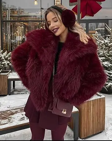 

Новое уличное модное пальто из искусственного лисьего меха с шалевым воротником, женское пальто 2025 года, зимняя крутая короткая пушистая куртка из искусственного меха для девочек, винтажное шикарное пальто