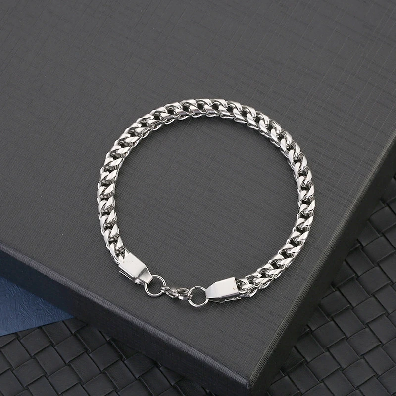 Fashion Stainless Steel Whip Chain Bracelet Personalized Simple Men\'s Hip Hop Casual Titanium Steel Jewelry Gift for Friends