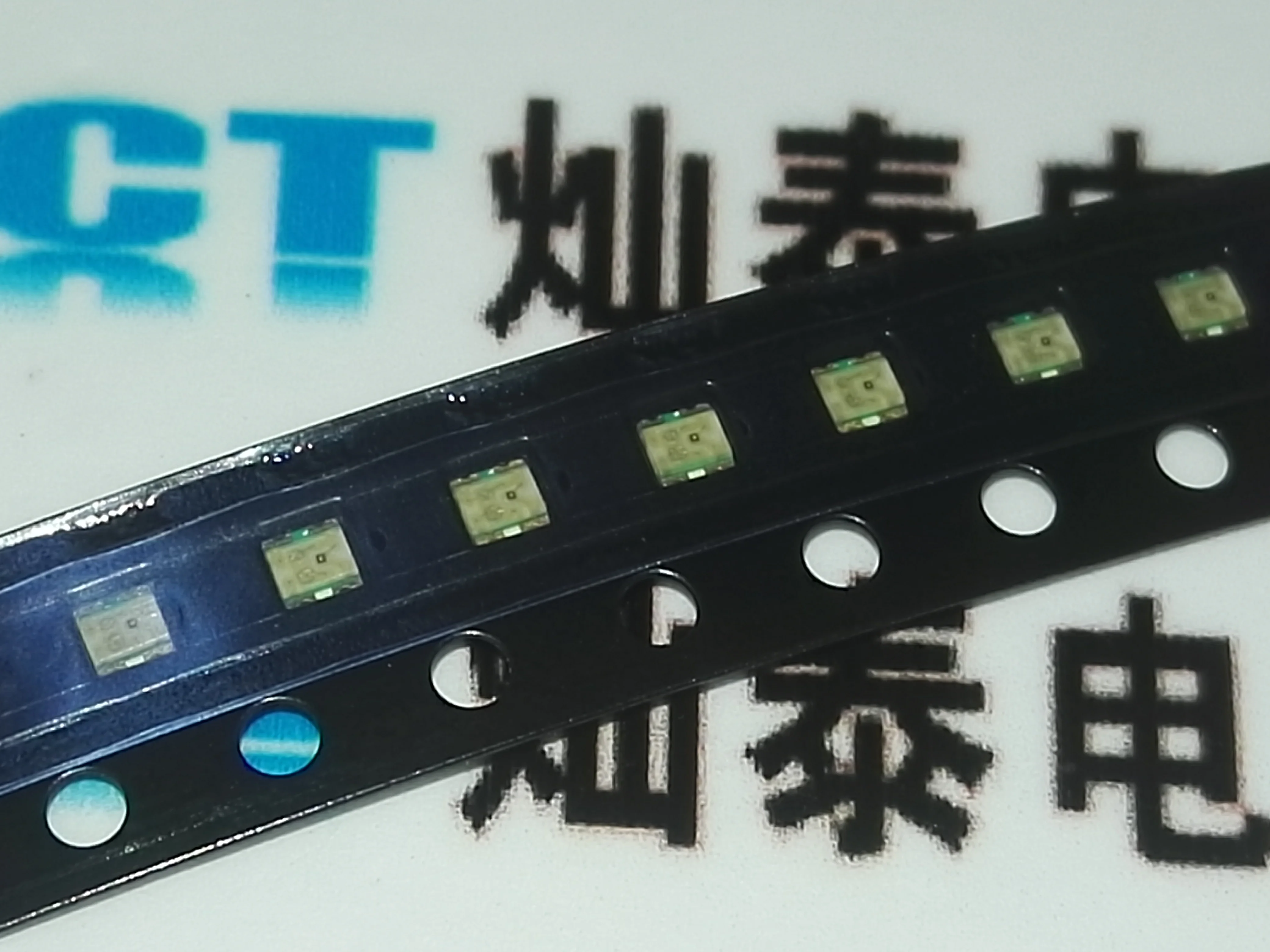 

Free shipping LTST-C19HE1WT-H 1615 RGB LED 10PCS