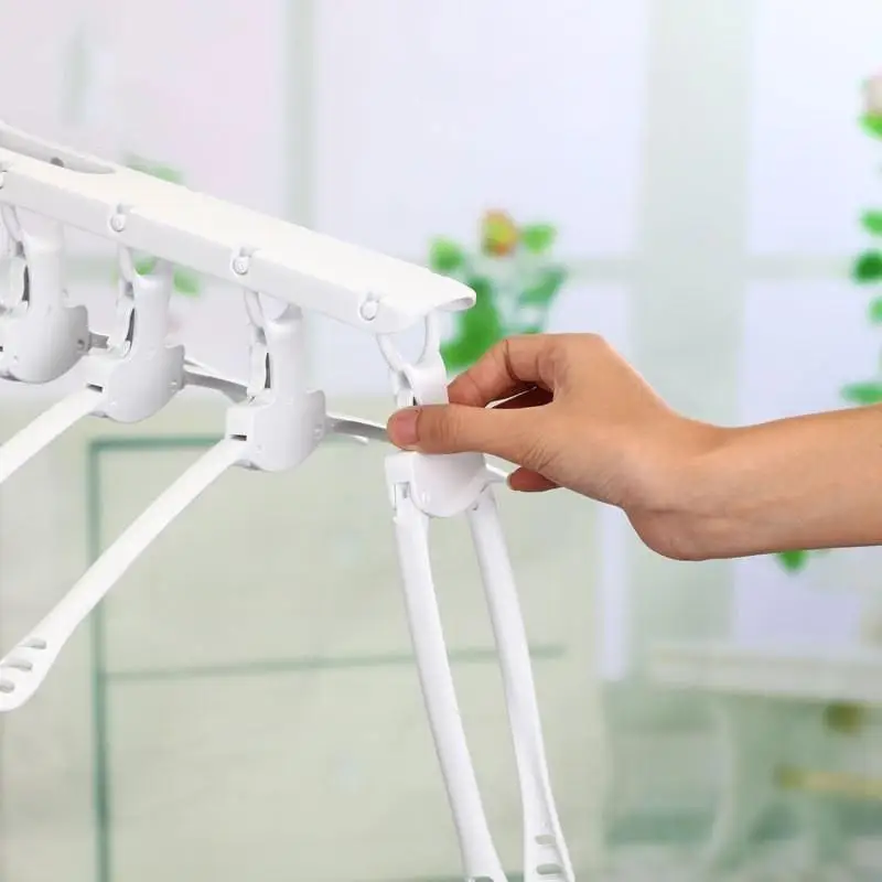 New Multifunctional Retractable Hanger Rack Folding Plastic Clothes Hanger Closet Clothing Storage Rack Drying Rack Color Random