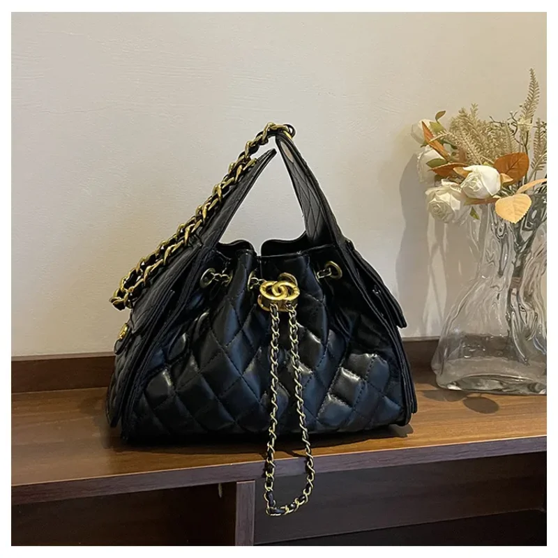 

Trendy Women's Bags Vintage Hippie Drawstring Purse,Diamond Chain Bucket Bag, Crossbody & Underarm Shoulder Bag, Retro Fashion