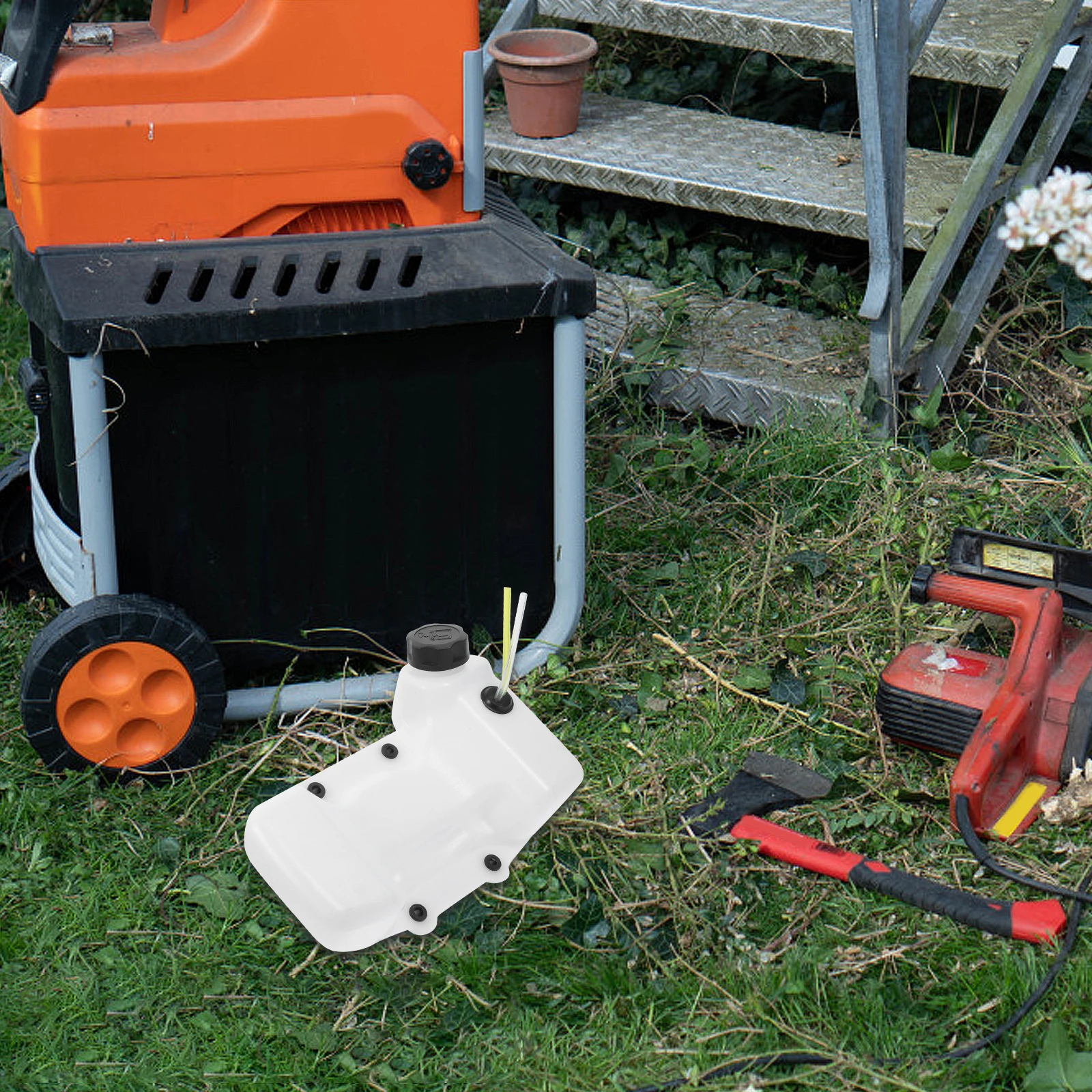 40 5BL آلة تقطيع الفراشي خزان دائم جزازة العشب البلاستيكية المتقلب خزان النفط الأبيض مكافحة الشيخوخة حديقة الاستخدام الزراعي