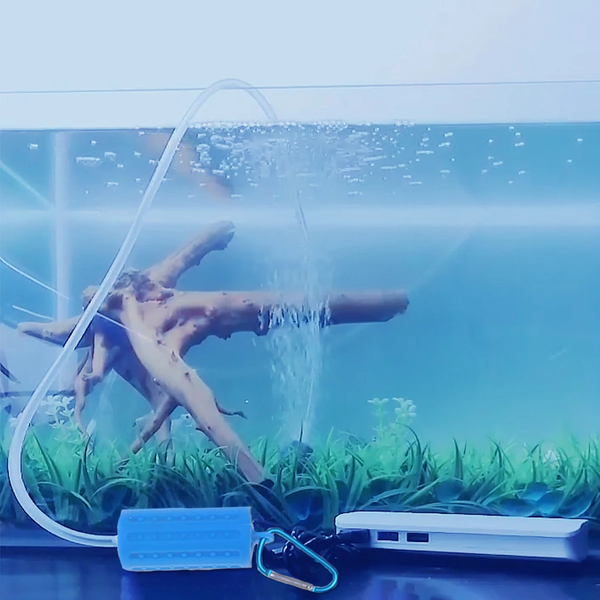 

Oxygen Pump Aquarium Air USB Aerator Fish Tank Pond Pump Stones Diffuser Low Noise Oil Free Economic Power Saving Continuous