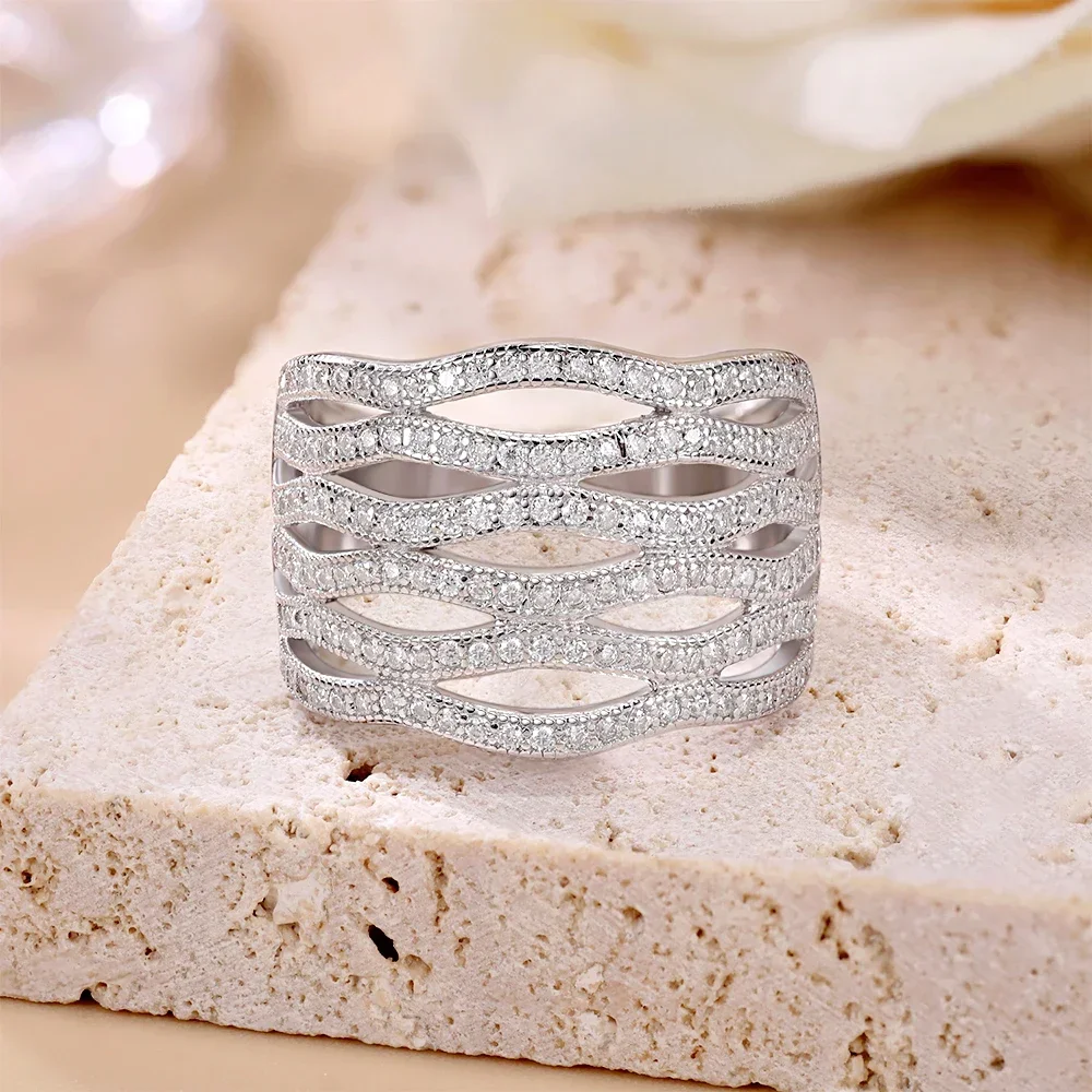 

Pretty Beauty Moissanite Wave Wedding Band for Women S925 Sterling Silver Eternity Diamond Ring Party Gold Plated Fine Jewelry