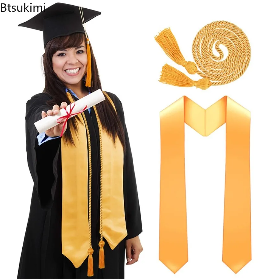 

Комплект из 4 предметов: выпускная мантия для взрослых выпускников 2026 года, с молнией, шалью, шапочкой, кисточкой и лентой отличия, для выпускного вечера