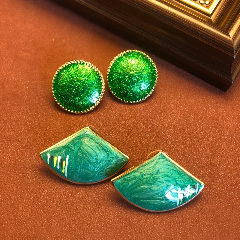 Retro enamel glaze stud earrings 925 silver needle personality temperament fan-shaped round geometric earrings