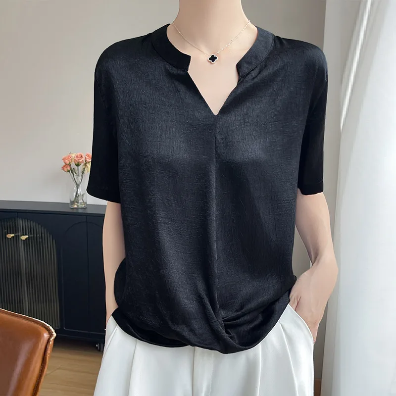 2025 Summer Silk T-shirt Small V-neck Thin Short Sleeved Korean Version Fashionable Cool Women's Top Elegant Plus Size Clothing