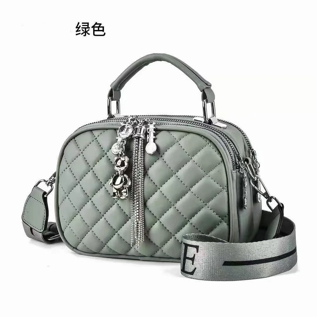 Bolsa pequena portátil para mulheres, bolsa perfumada de borla de vento, bolsa crossbody pequena, high-end, estilo ocidental, nova, 2024