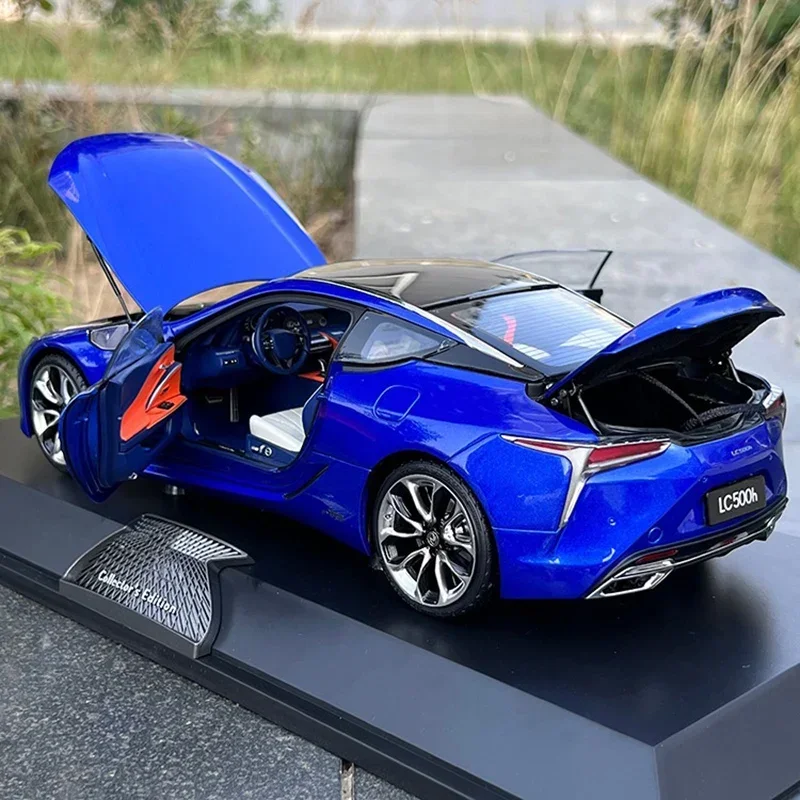 1:18 Diecast FOR LEXUS LC500h Model High Simulation Alloy Car Model Boy Toy Gift Ornaments Vehicle Original Box Collection